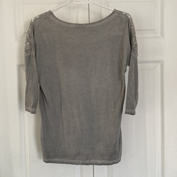 Lace detail grey top - Picture 3 of 5